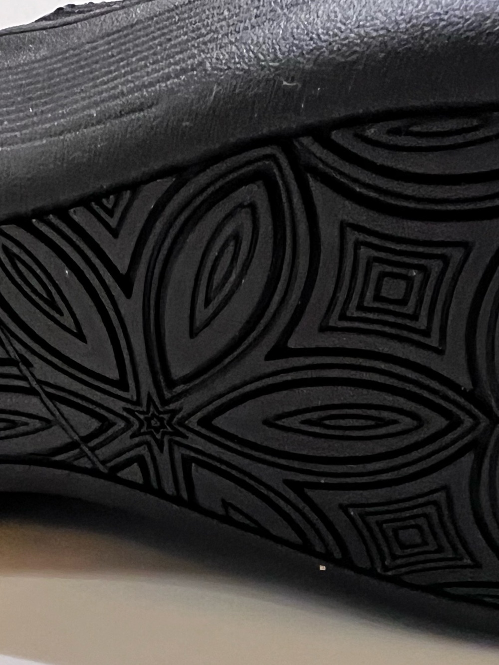 SKECHERS MARTHA STEWART PIER LITE REFLECTION BLACK  SLIP-ON  WEDGE SHOES 
SIZE 8 - Picture 2 of 11